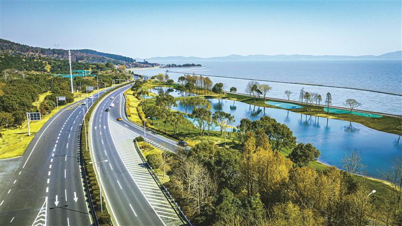 秀出美麗無(wú)錫 疏林透湖工程已初見成效 蠡湖景區(qū)將增強(qiáng)體育休閑功能